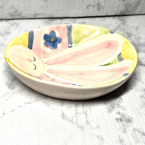 Egg shaped painted ceramic Easter Bunny dish. Approx 6" long - Picture 3 of 5
